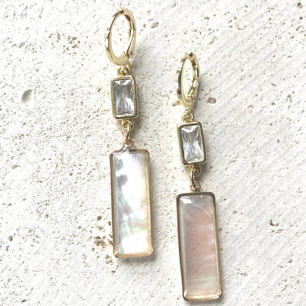 Pearl shell earrings