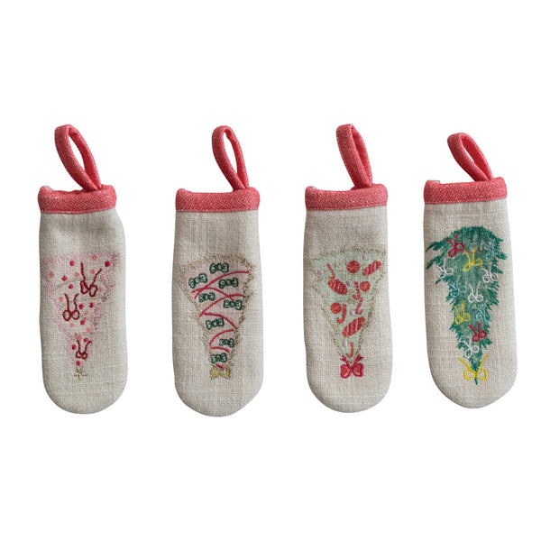 Printed Pot Handle Cover with Embroidered Christmas Tree, 4 Styles ©